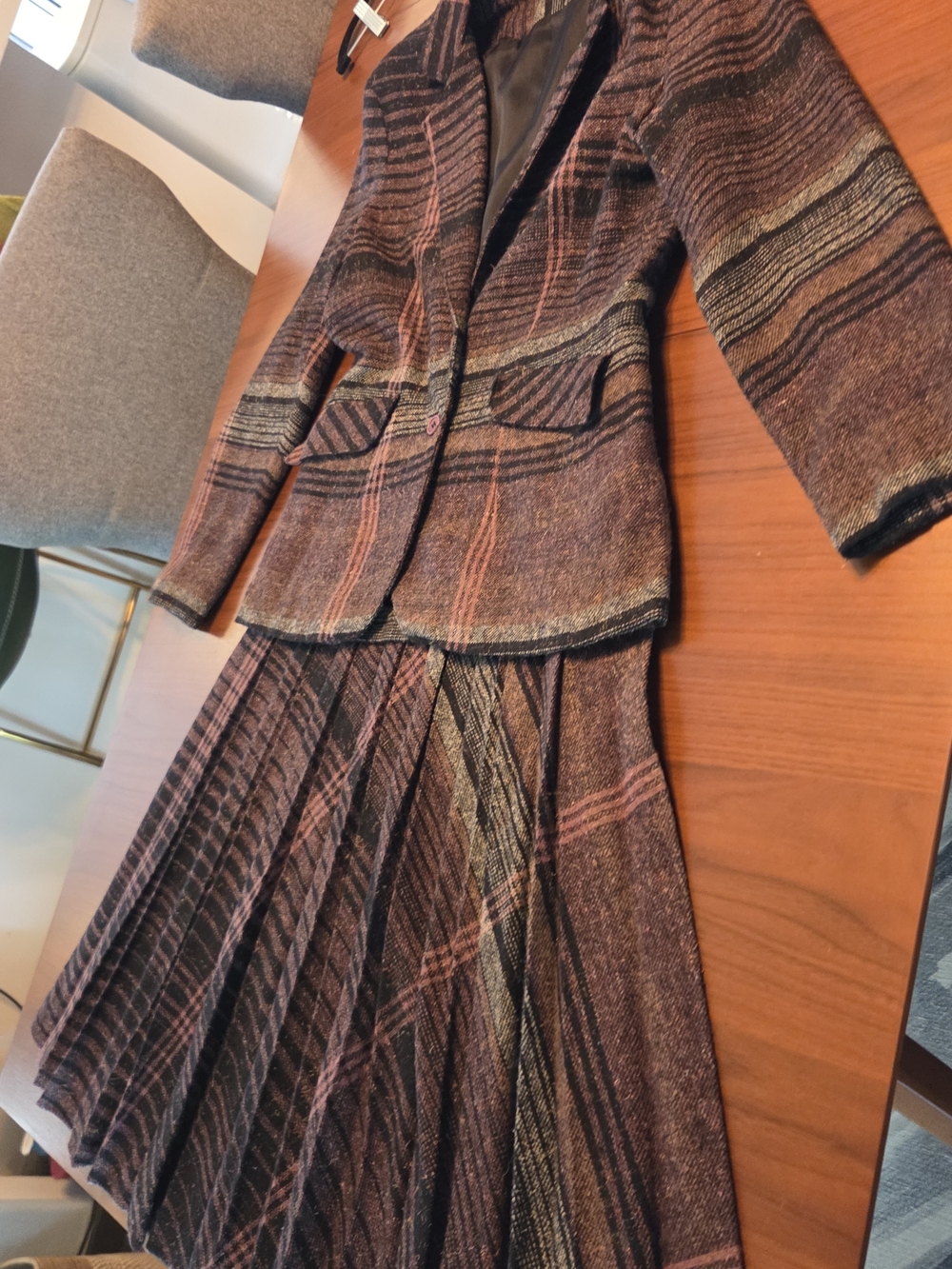 Vintage 60s Contempo California Purple Black Plaid Wool Blend Midi (8)